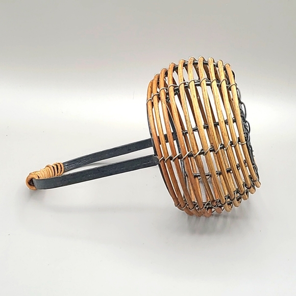 Bamboo Wicker Basket with Handle - Picture 4 of 5